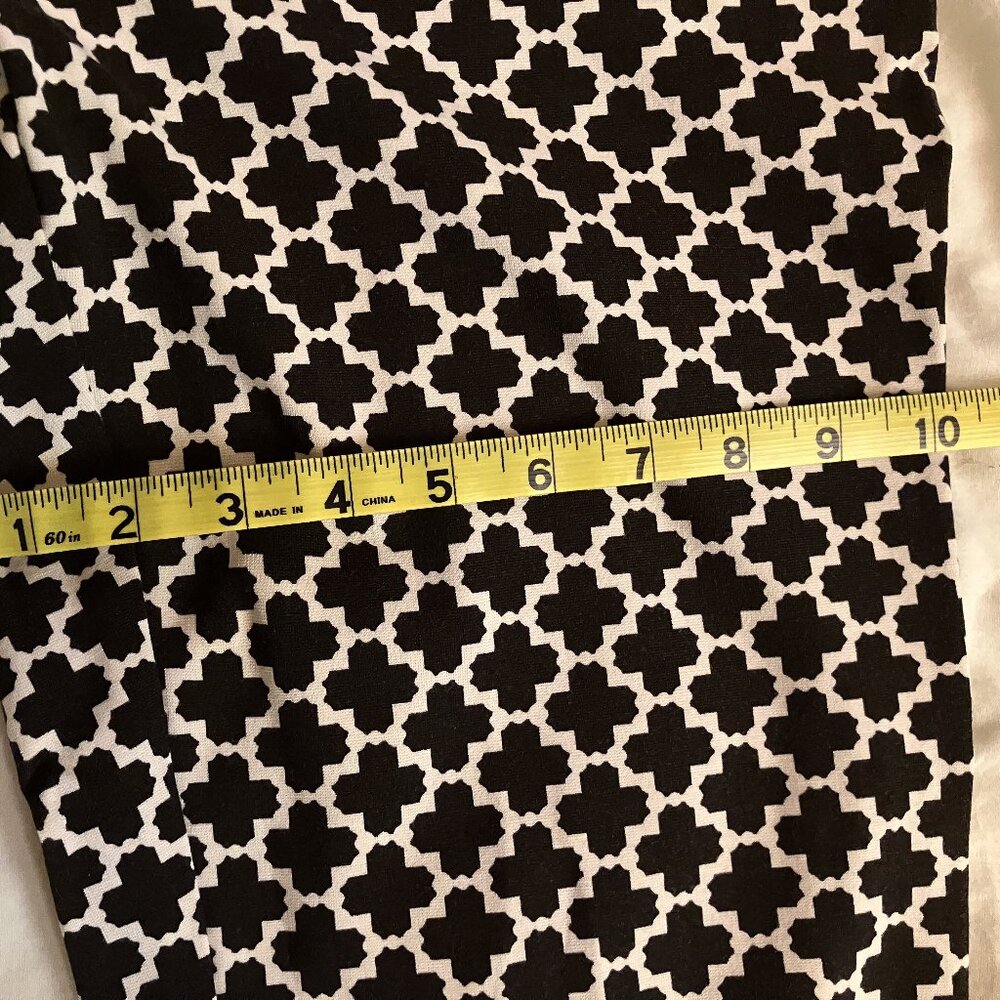 Cute patterned pants - Picture 8 of 9